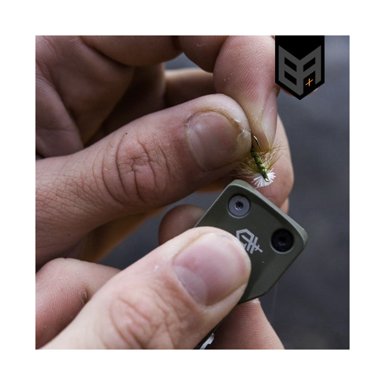 Outil de pêche Gerber Freehander Nip &amp; Clip
