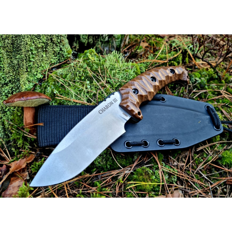 Couteau Cháron III, Dachs Knives