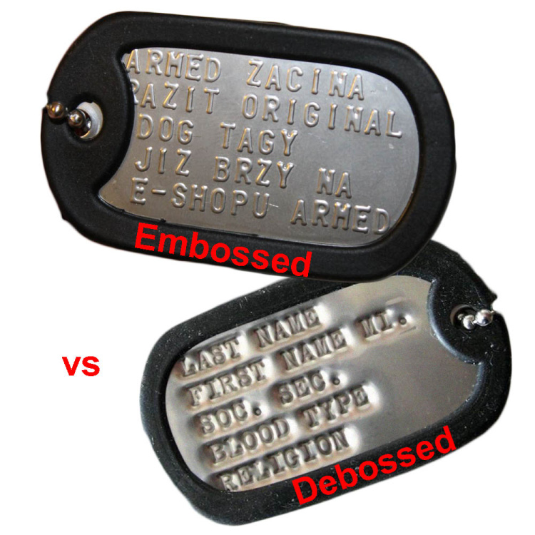 Dog Tags (plaques d’identité militaires) incluant l’estampage, chaîne de 61 cm